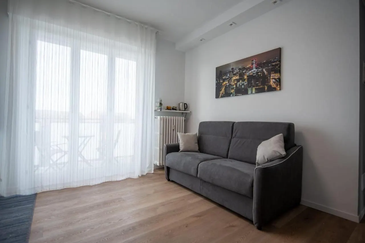 Appartamento Welcome To Mi - Attico Metro M1 Milano Italia